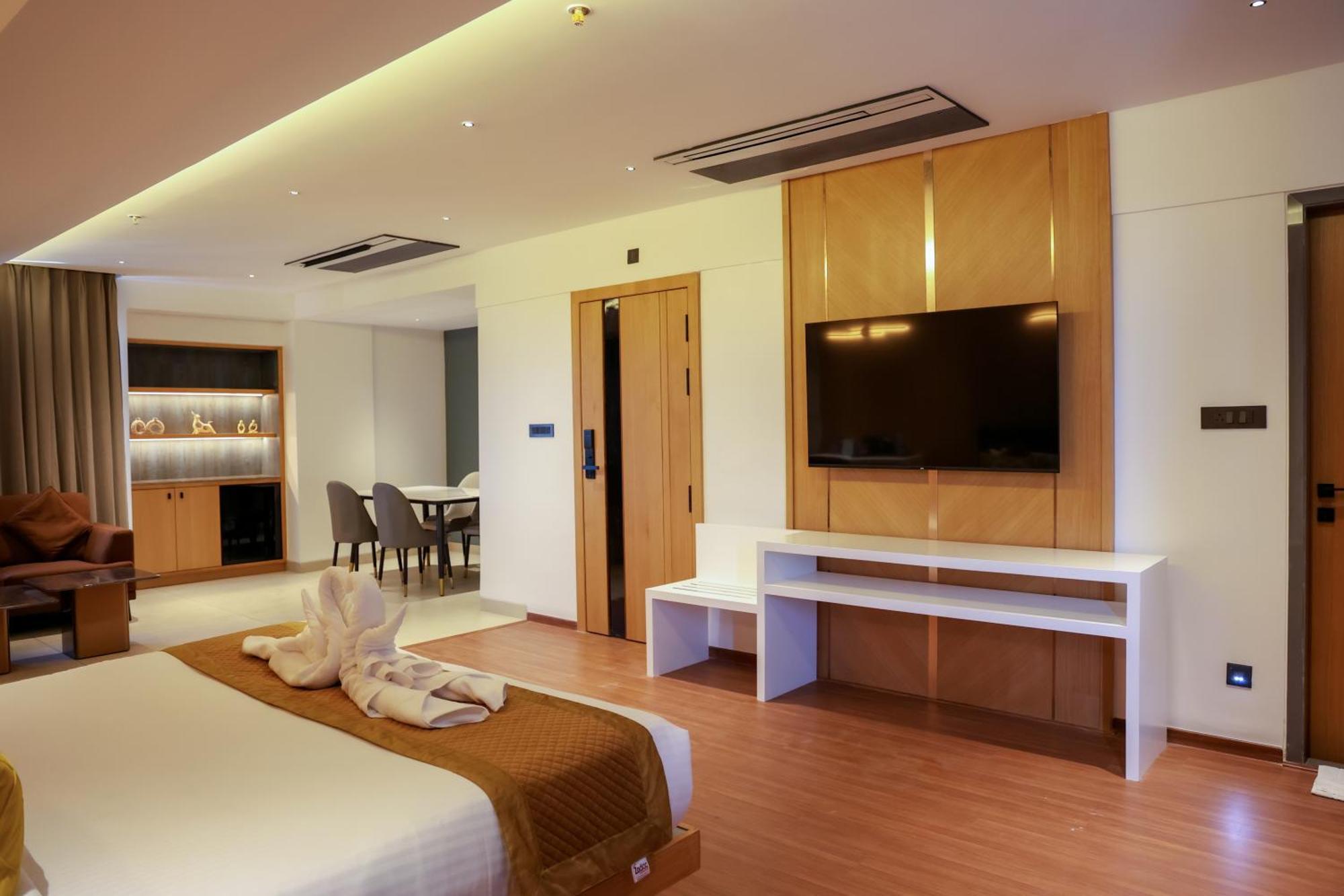 Raga - A Boutique Hotel Belgaum Exterior foto